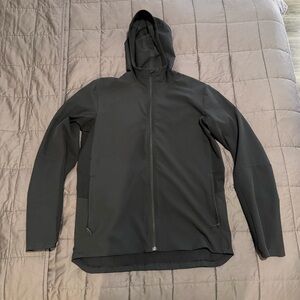 Lululemon Warp Light Jacket *Packable BLK